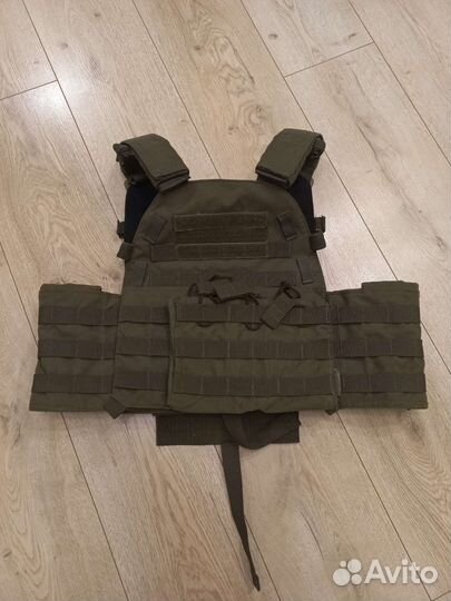 Плитник бронежилет Wartech