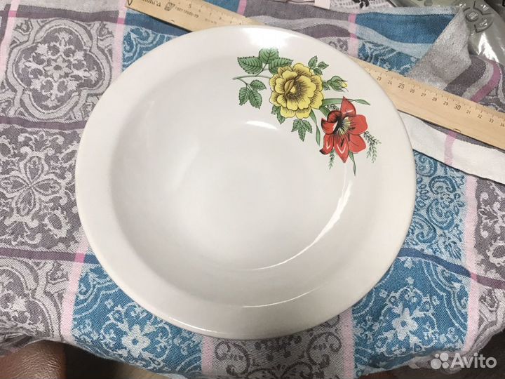 Блюдо большое овальное. Круглое блюдо. Селедочницы