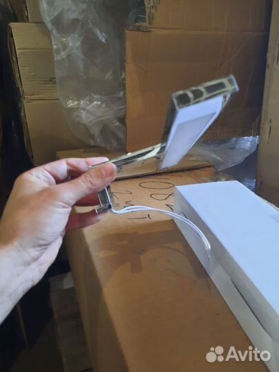 Светильник для зеркала