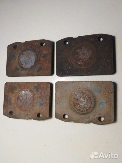 Колодки дискового тормоза. Комплект 4шт