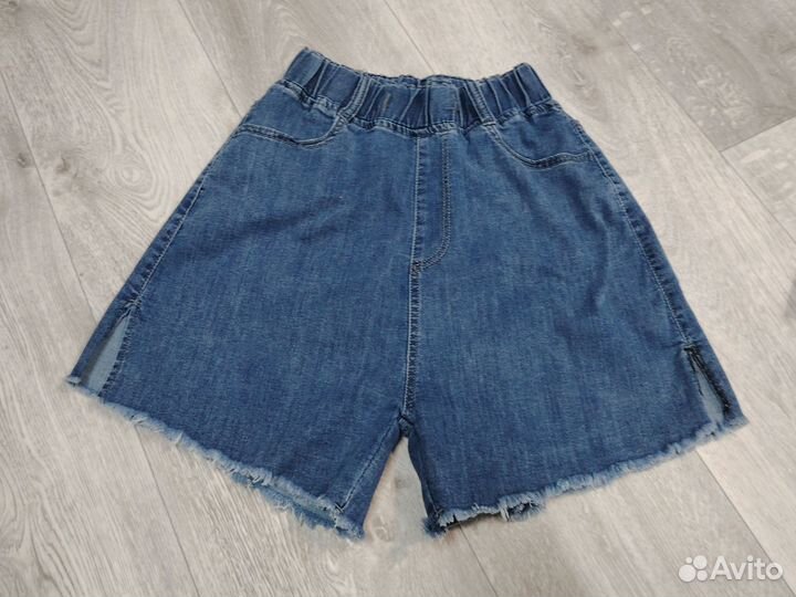 Вещи на девушку пакетом 42р