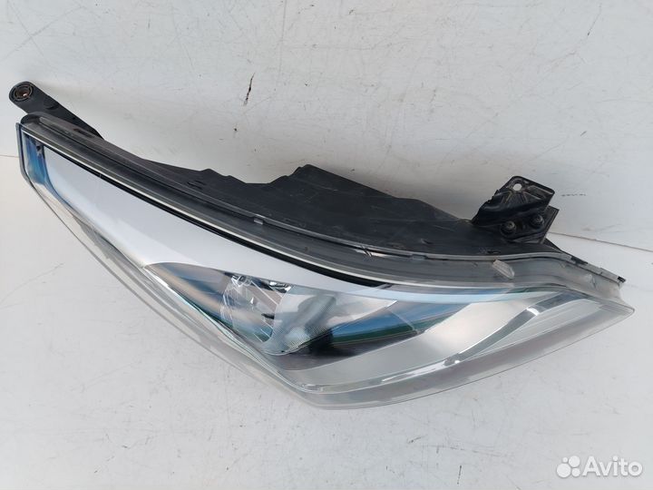 Фары на hyundai solaris 1 Рестайлинг