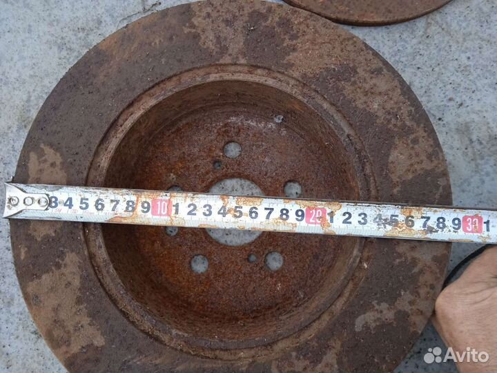 Диск тормозной задний для Toyota Avensis1