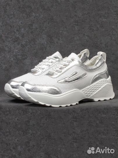 Новые Кроссовки 37р/38р/39р/40р