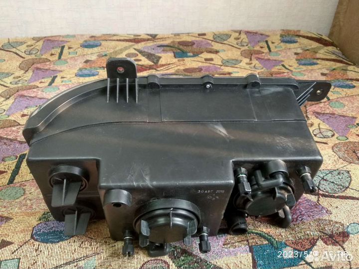 Левая фара камаз