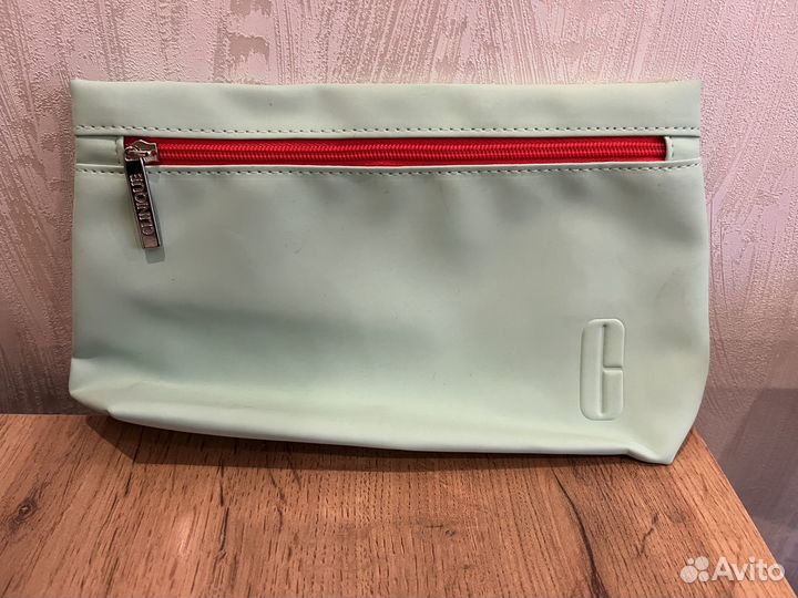 Clinique косметичка