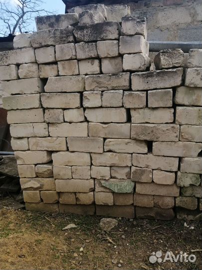 Кирпич силикатный бу, точное количество много