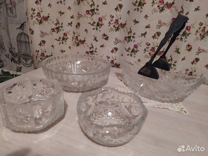 Конфетница хрустальная