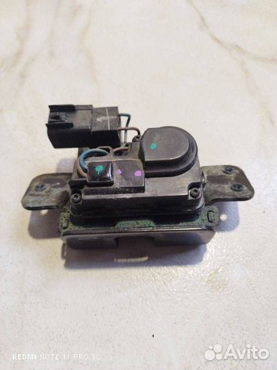 Замок крышки багажника Opel Antara рест. L07 2013