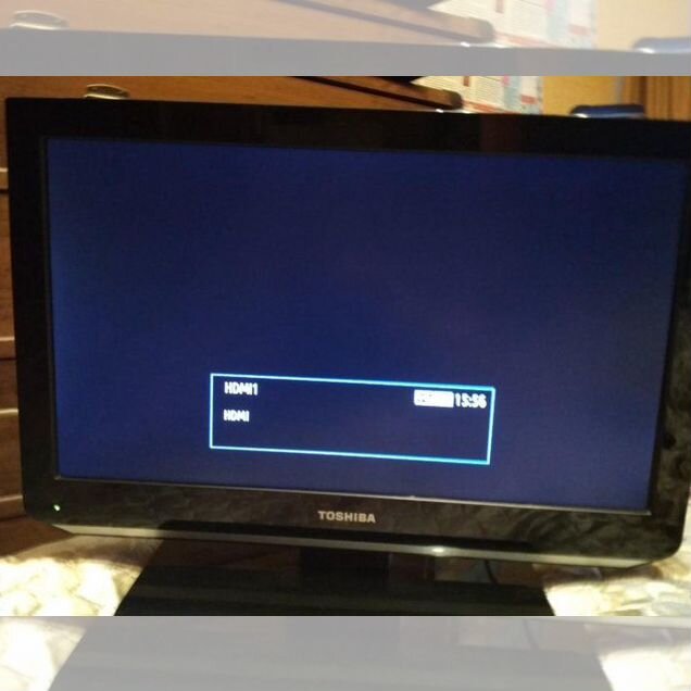 Телевизор ЖК Toshiba (18 дюймов)