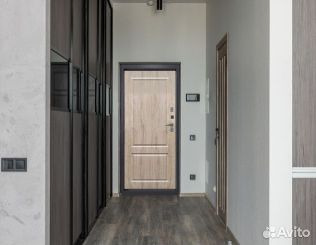 Дверь для частного дома от производителя