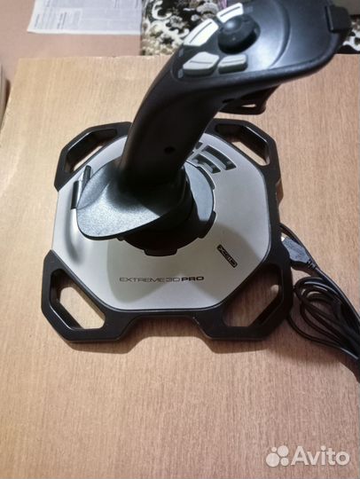 Джойстик logitech extreme 3D pro