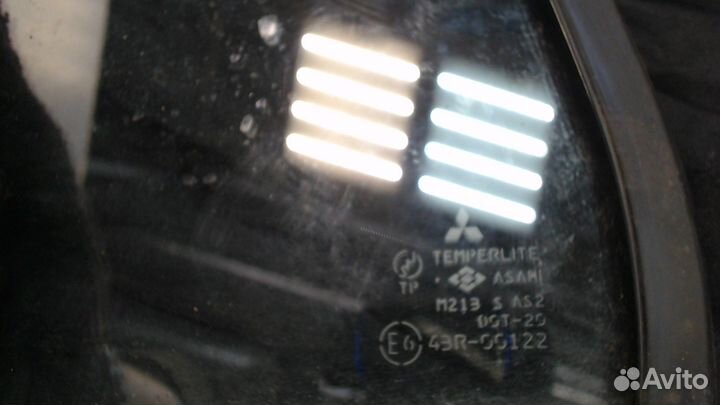 Стекло форточки двери Mitsubishi Lancer 9, 2005