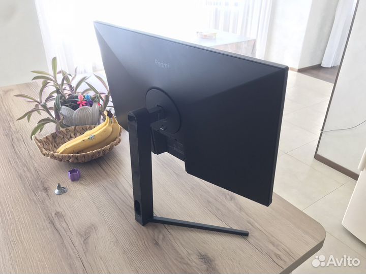 Монитор Xiaomi Redmi 27