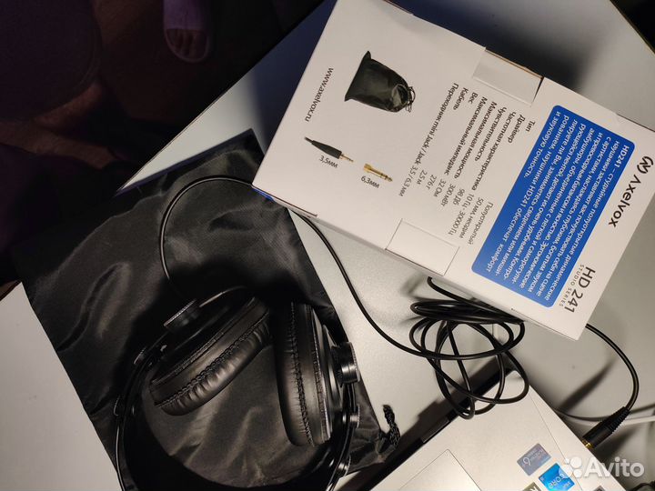 Студийные мониторные наушники axelvox hd241