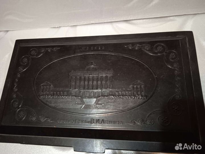 Шкатулка карболит