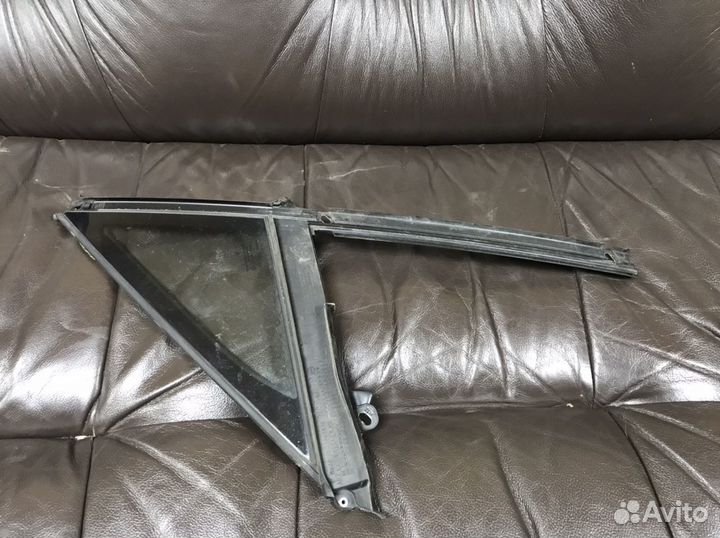 Треугольник передний левый Порше Панамера 970