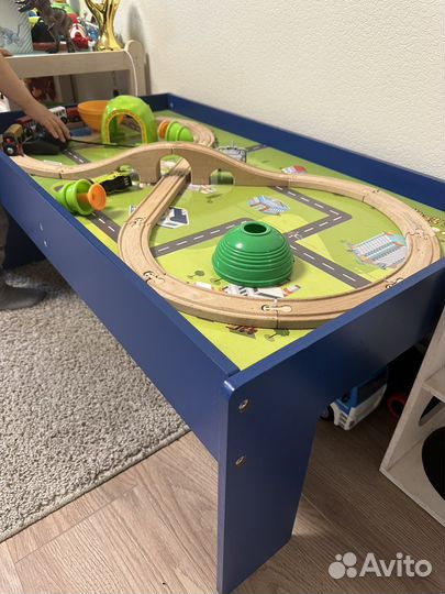 Стол детский для игр 1*0,5м