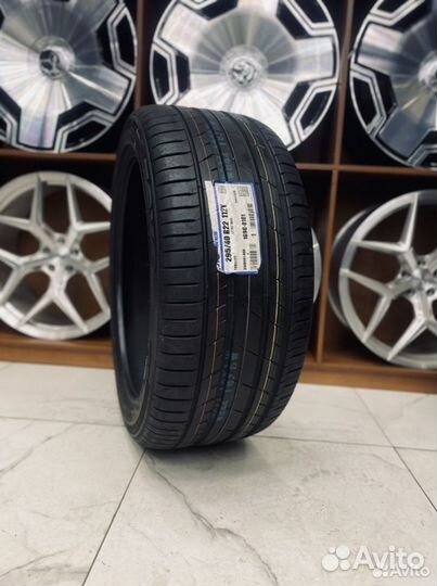 Toyo Proxes Sport SUV 295/40 R22