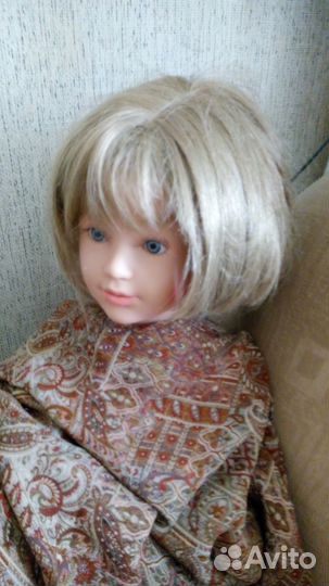 Парик блонд каре