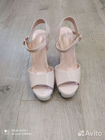 Туфли женские