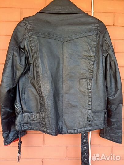 Куртка кожаная женская демисезонная