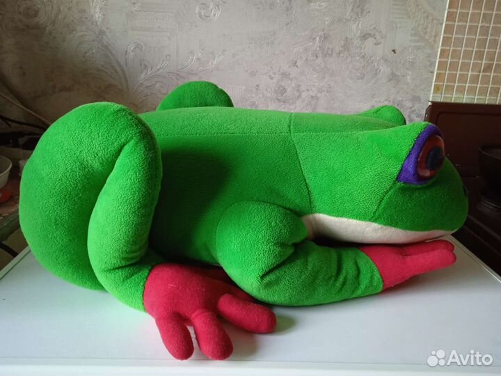 Лягушка большая мягкая игрушка