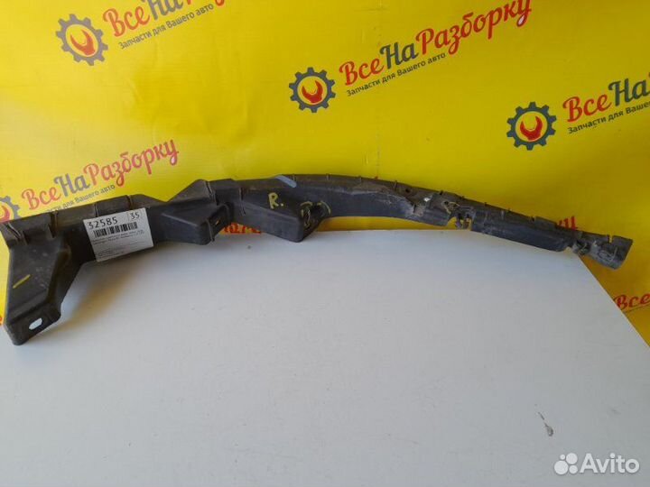 Кронштейн крепления фары передний правый