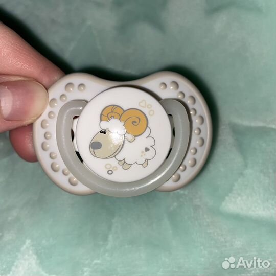 Бутылочка с соской lovi