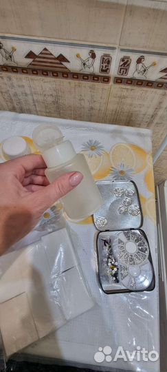 Для наращивания ногтей