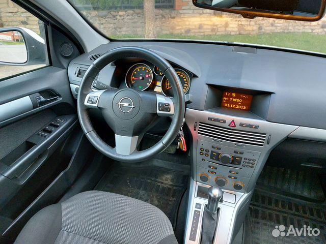 Opel Astra 1.8 AT, 2014, 115 000 км объявление продам