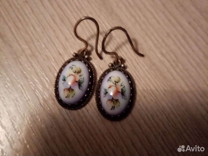 Серьги и кольцо. Финифть