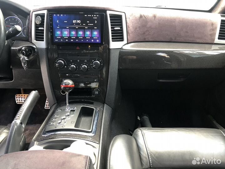 Карбоновые панели салона jeep grand cherokee WK1