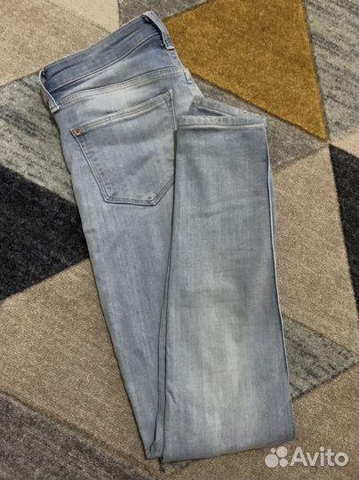 Джинсы на девочку 42р