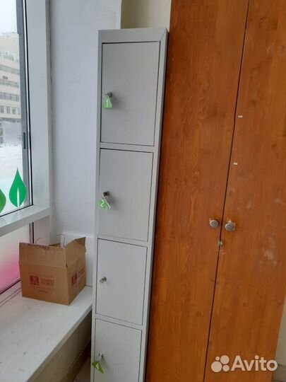 Полки стеллажи деревянные