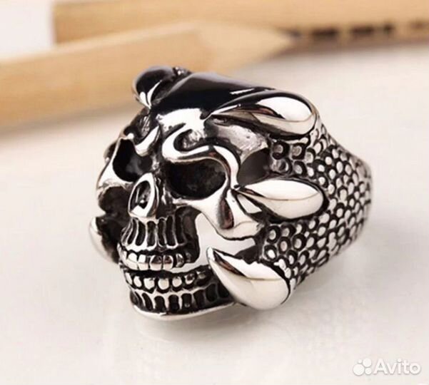 Кольцо череп р. 19, 20 мм