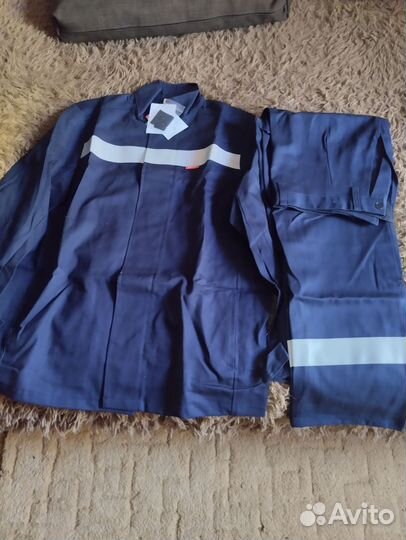 Рабочая спецодежда комбинезон