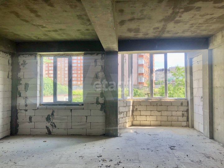 2-к. квартира, 74,5 м², 1/9 эт.