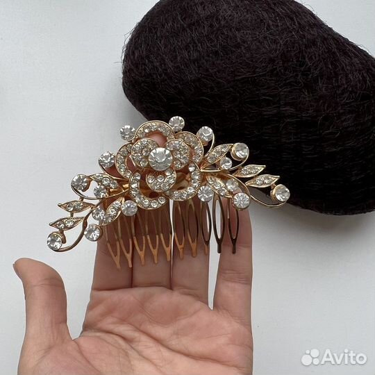 Свадебная заколка и валик накладной