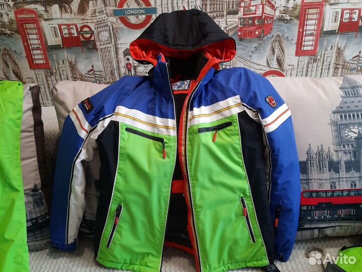 Горнолыжный костюм женский 44