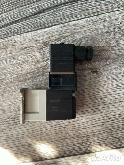 SMC пневмонаспркдклитель