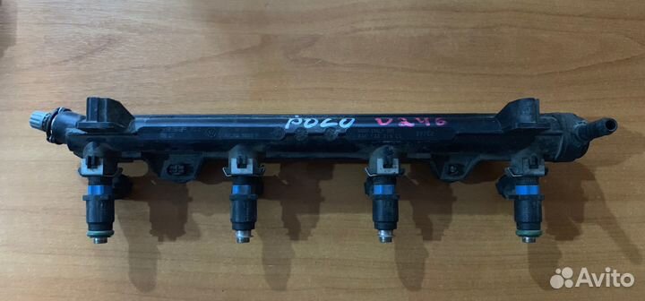 Топливная рампа, с форсунками Volkswagen Polo 6
