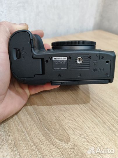 Canon eos r6 mark ii пробег 7 тыс, на гарантии