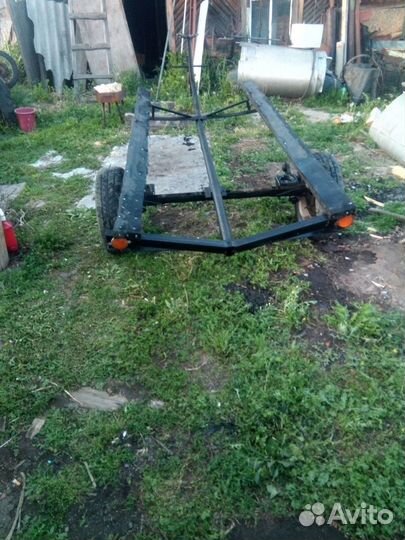 Лодка Днепр