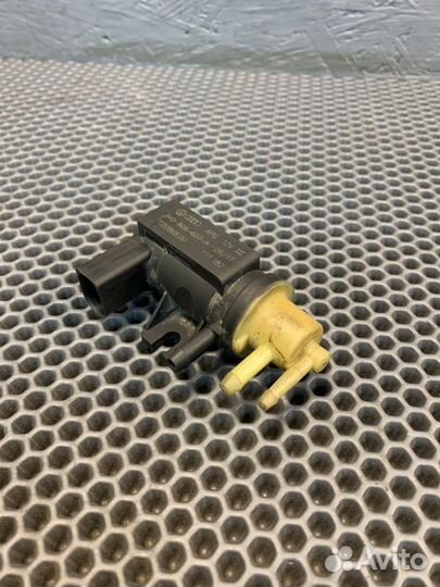 Клапан электромагнитный Volkswagen Passat B6