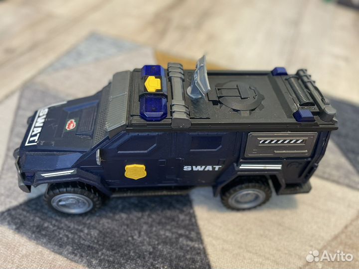 Полицейская машина dickie toys