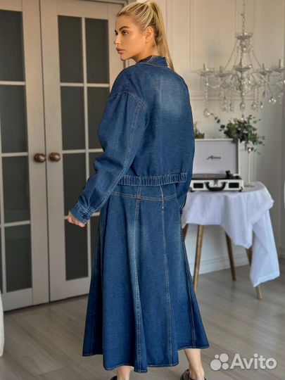 Джинсовый костюм с юбкой женский Prada