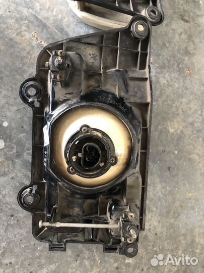 Фары на kia sportage 1