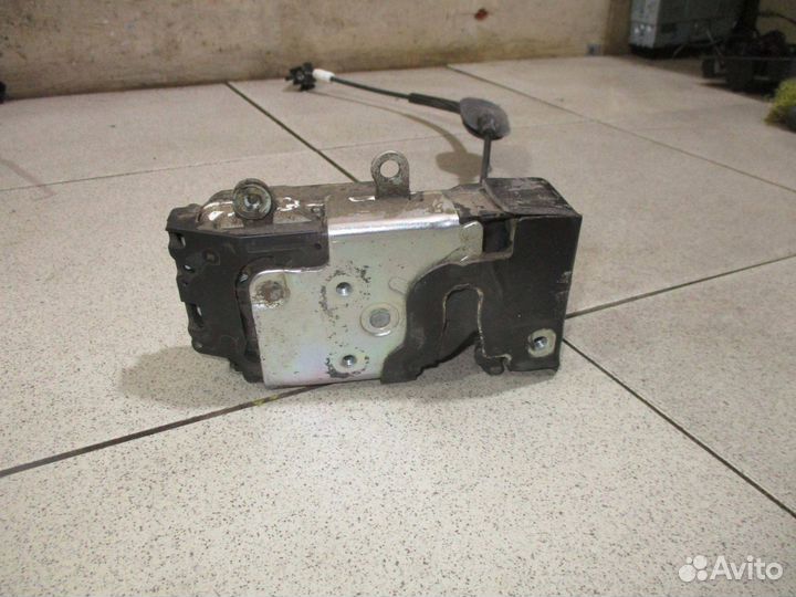 Замок двери передней левой Ford Fusion