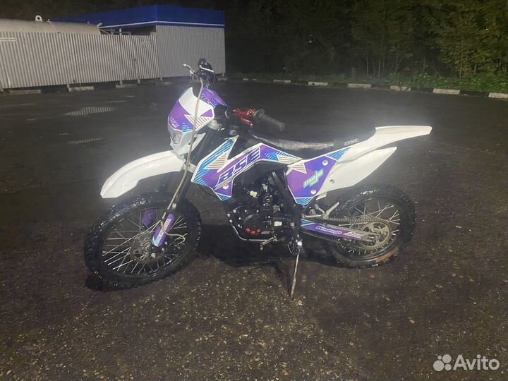 Bse Z1
